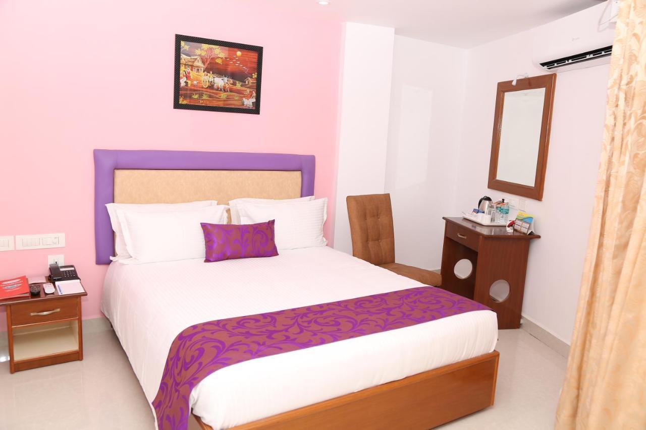 Sbk Park Inn Kanchipuram Exterior photo