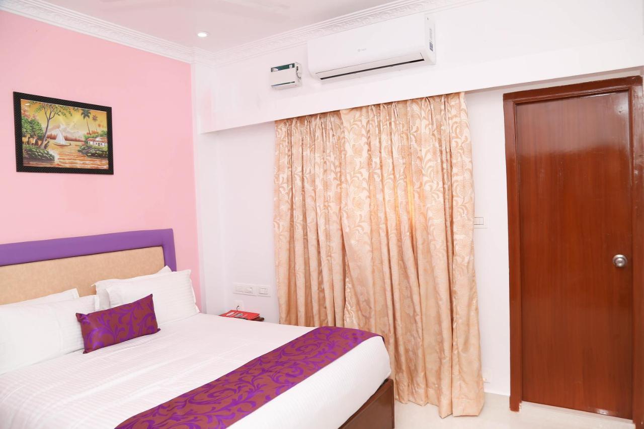 Sbk Park Inn Kanchipuram Exterior photo