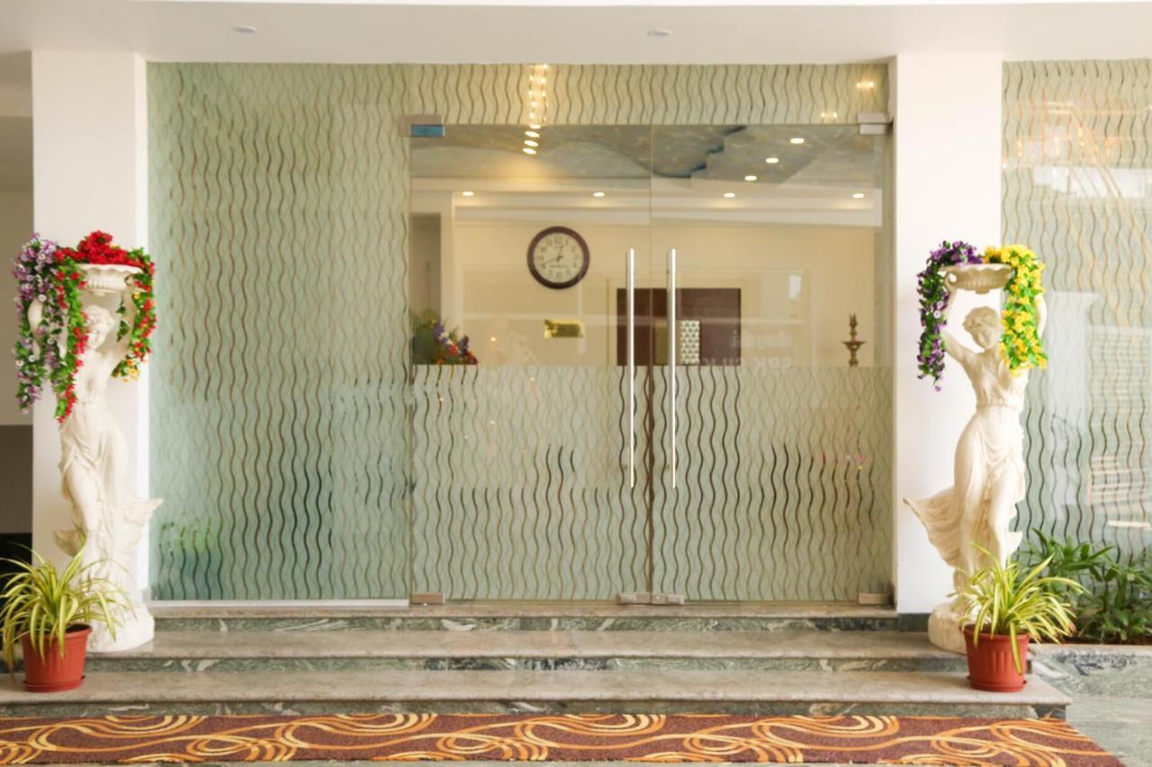 Sbk Park Inn Kanchipuram Exterior photo